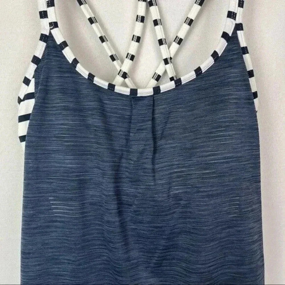 Athleta Navy Blue & White Hyper Stripe Energize Athletic Tank Top XS - Picture 4 of 4